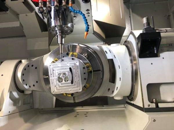 五軸聯(lián)動(dòng)加工銑削